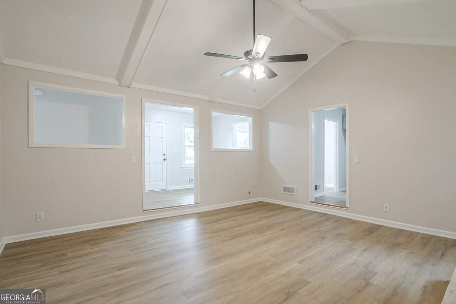 656 William Street Dacula - 13