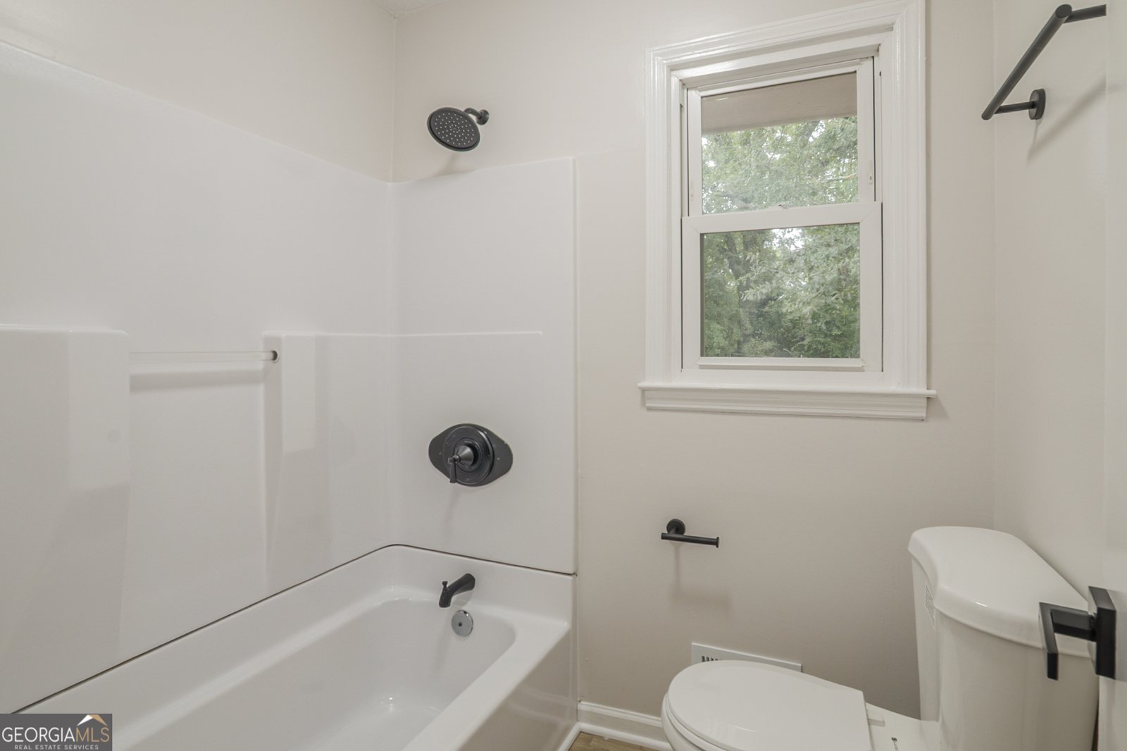 656 William Street Dacula - 20