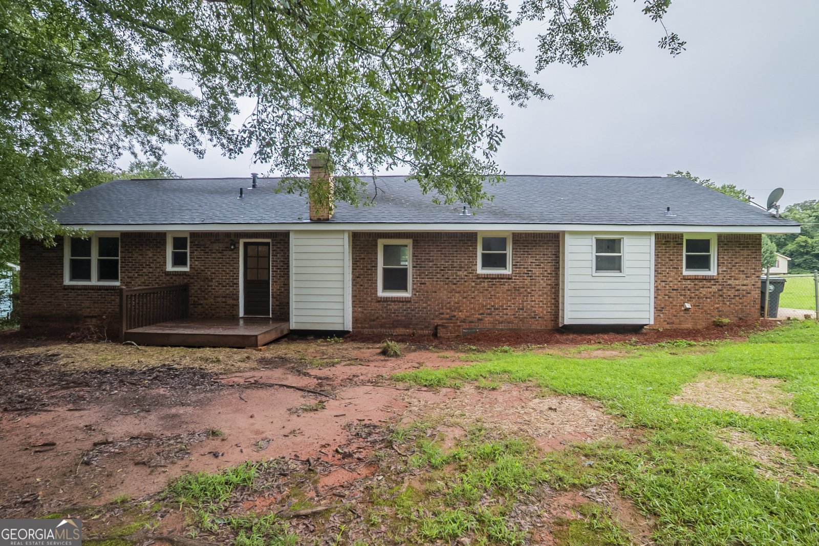 656 William Street Dacula - 32