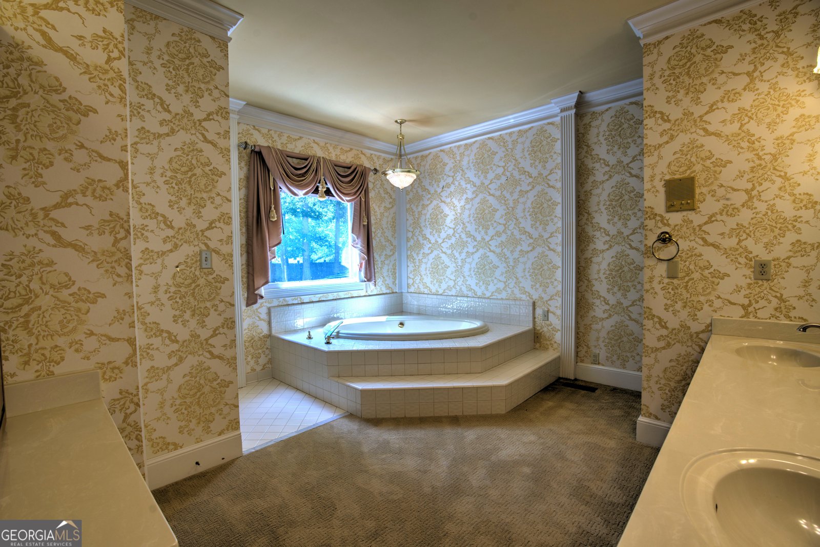 15 Ladonna Place Rome - 20