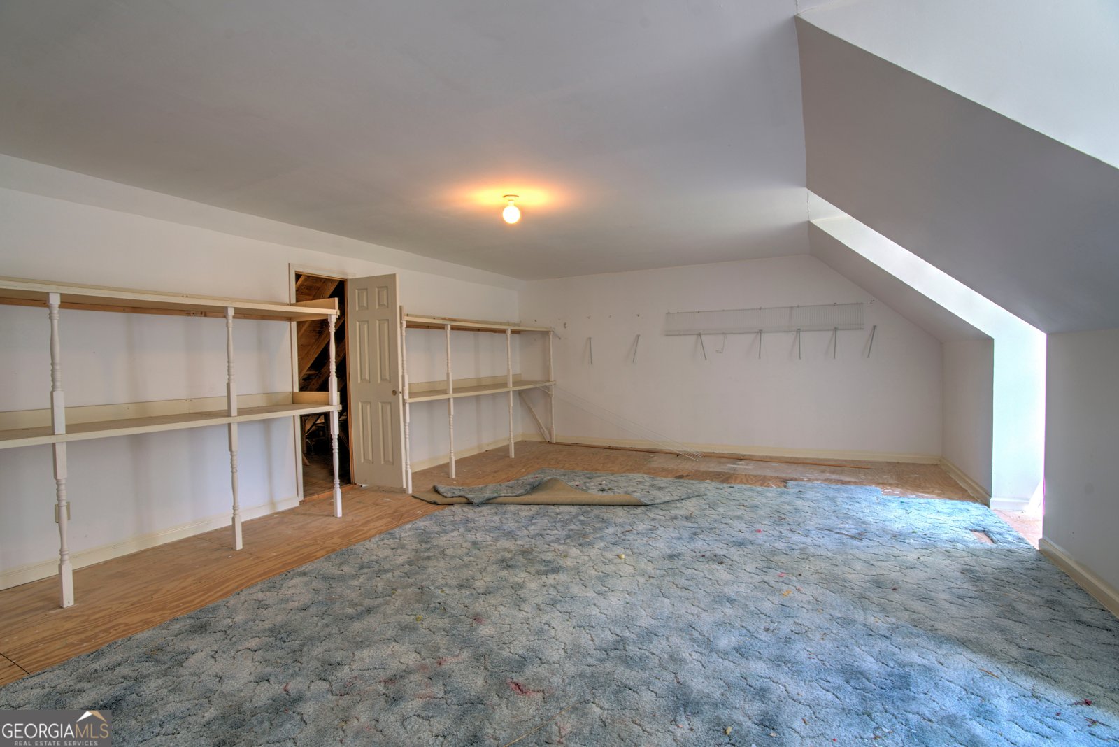 15 Ladonna Place Rome - 36