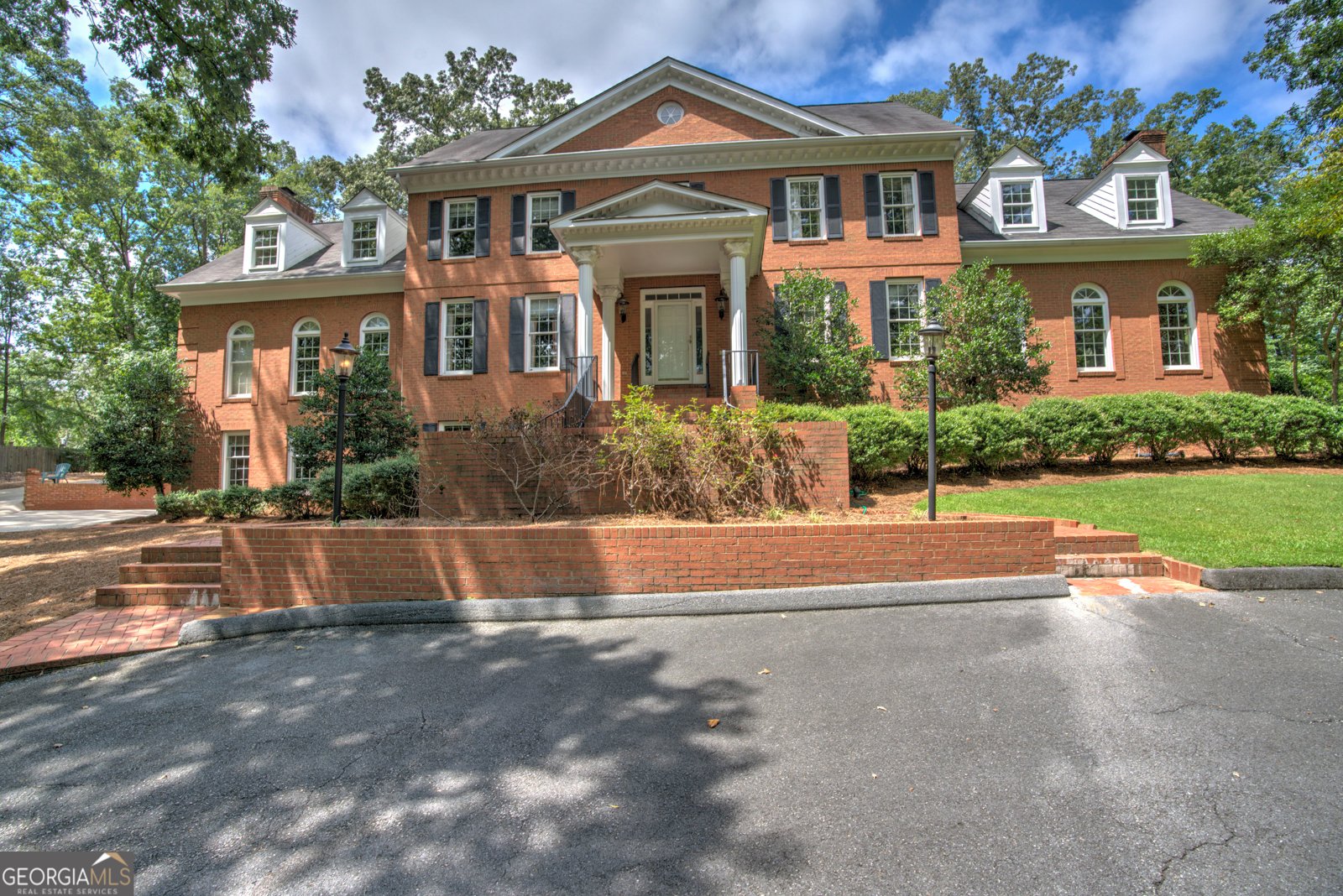 15 Ladonna Place Rome - 64