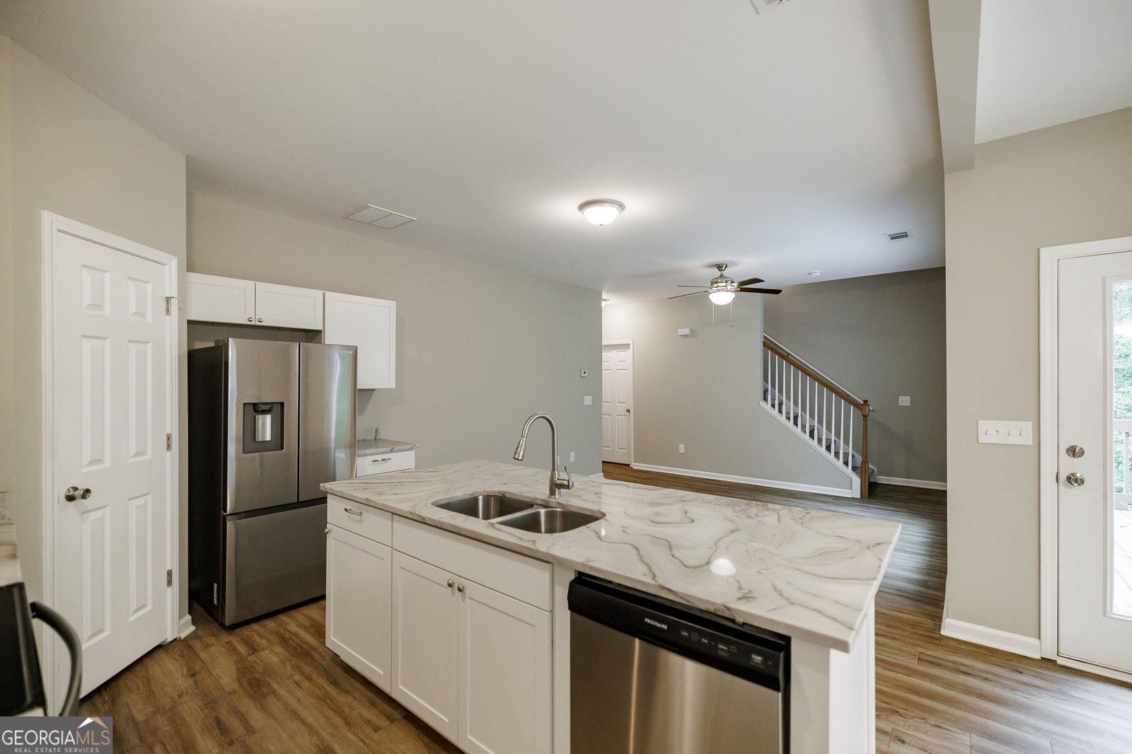 103 Three Rivers Court Hull - 16