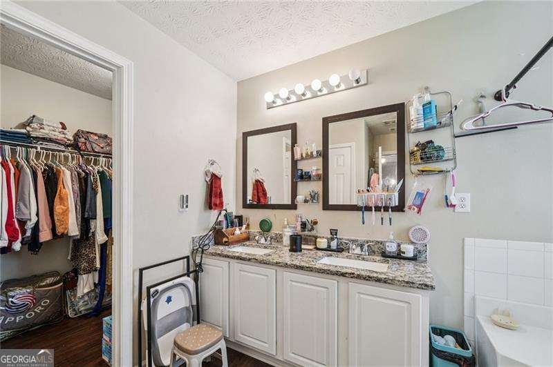 876 Ashton Oak Circle Stone Mountain - 20