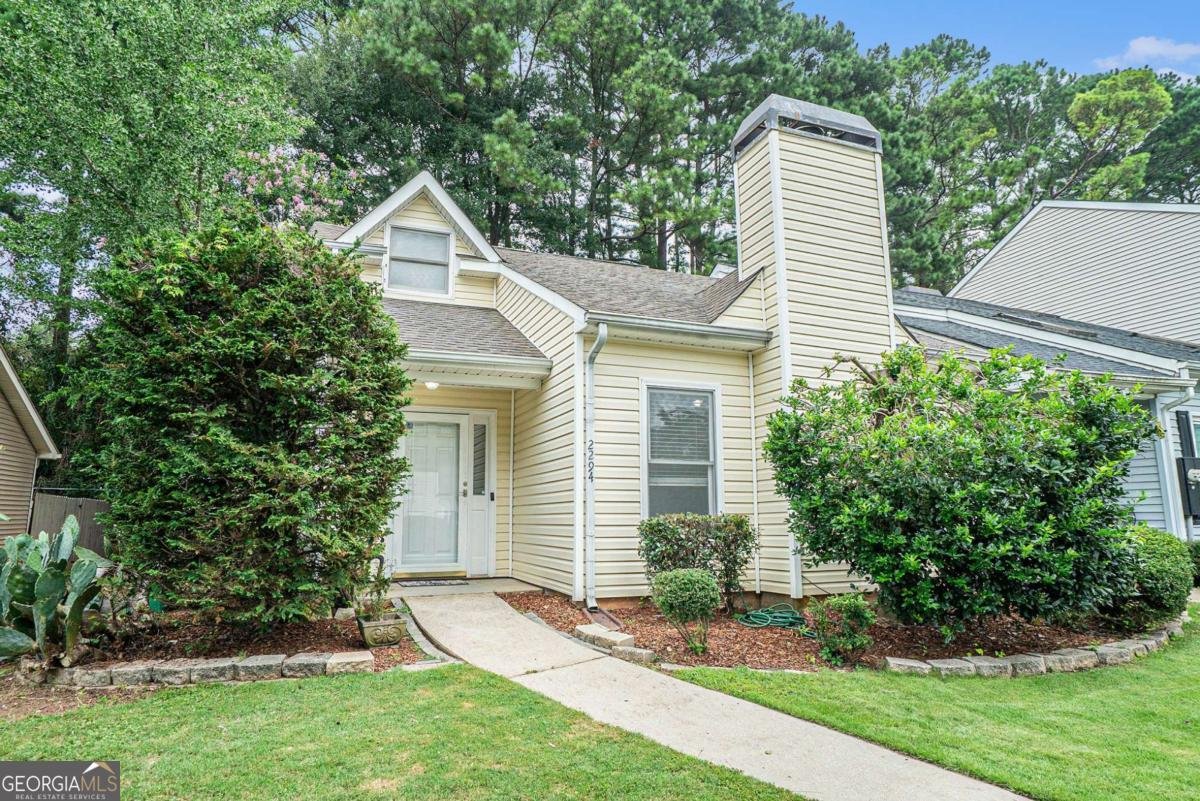 2294 Wellington Circle Lithonia - 1