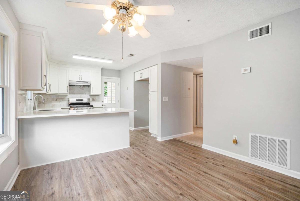 2294 Wellington Circle Lithonia - 10