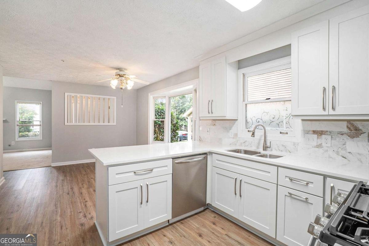 2294 Wellington Circle Lithonia - 13