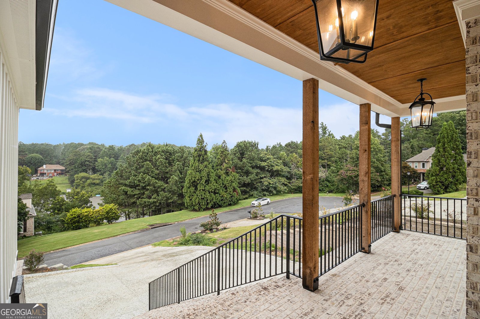 52 Lake Overlook Drive White - 10