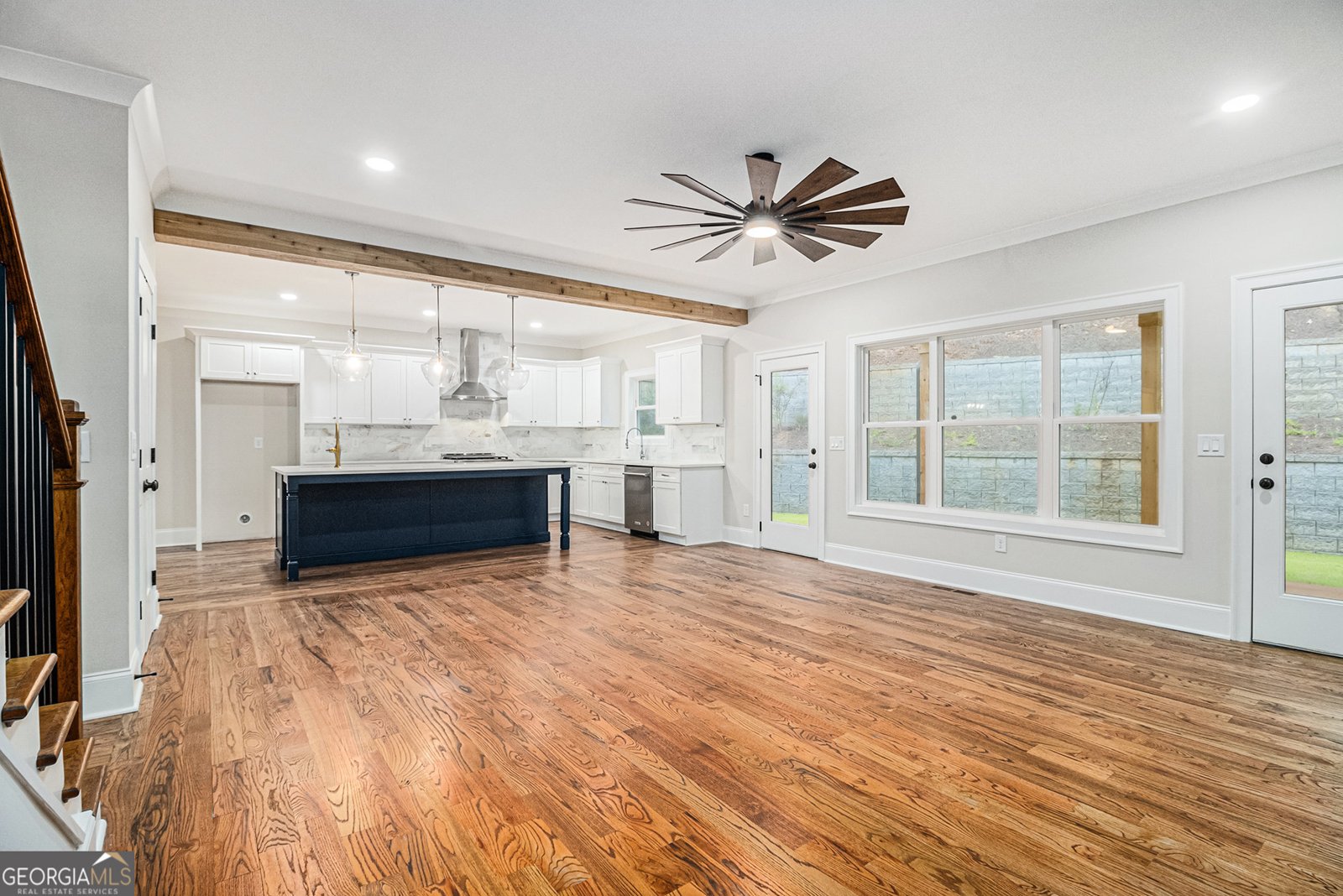 52 Lake Overlook Drive White - 21