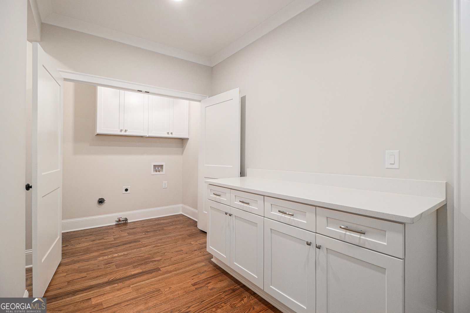 52 Lake Overlook Drive White - 32