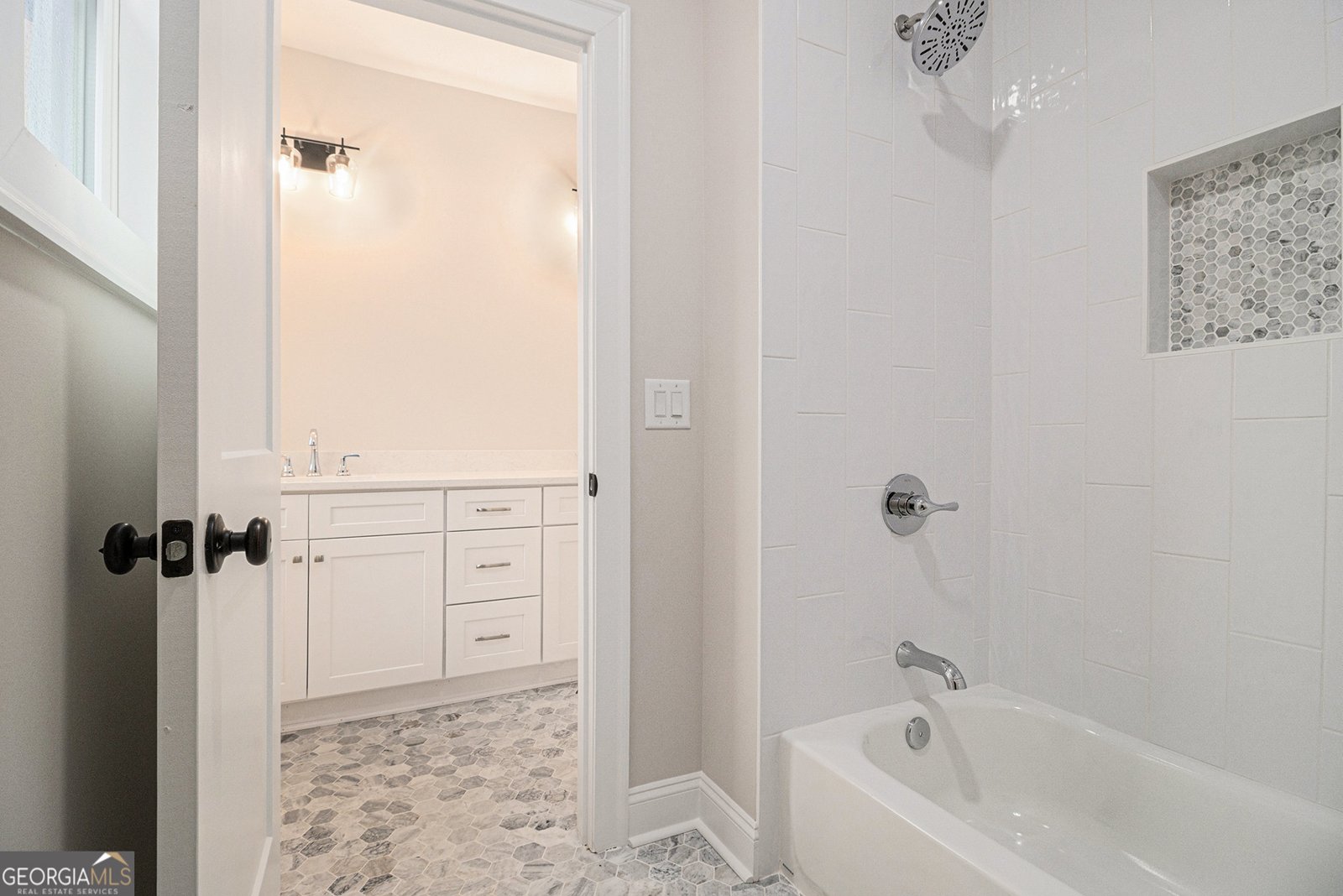 52 Lake Overlook Drive White - 40