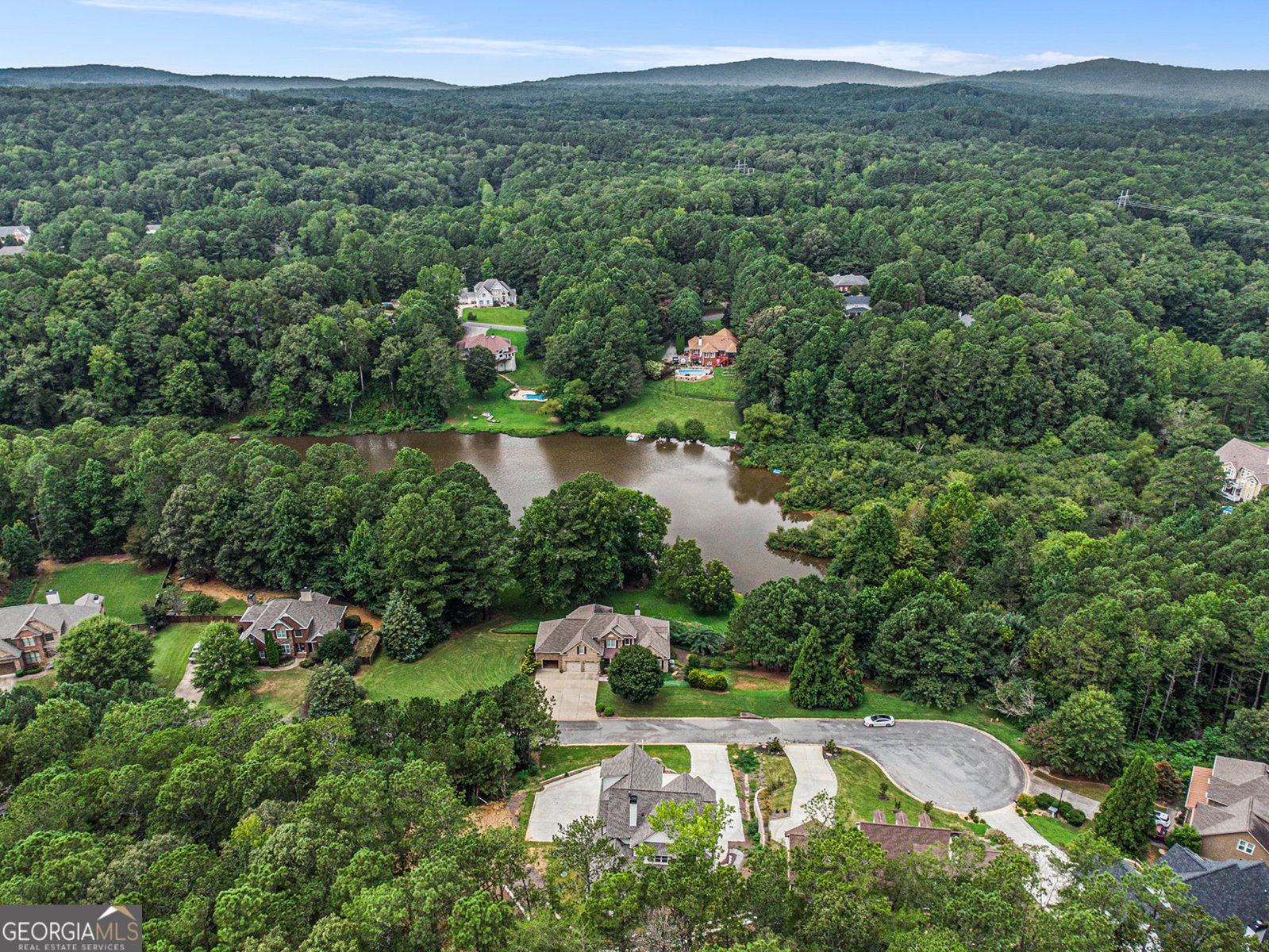52 Lake Overlook Drive White - 62