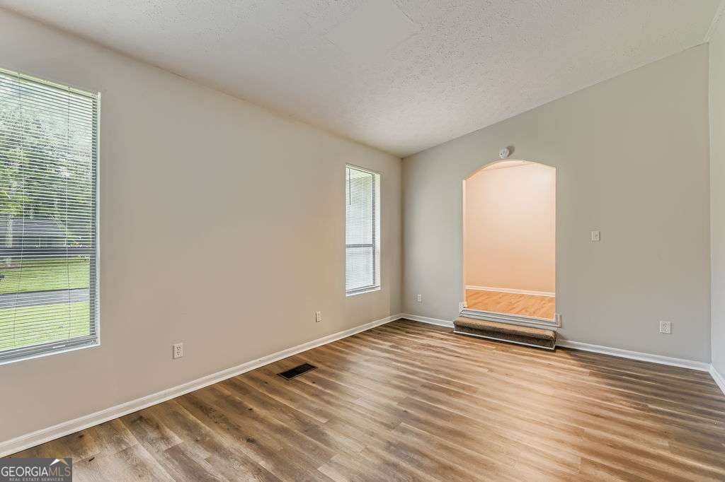 5455 Red Berry Lane Atlanta - 5