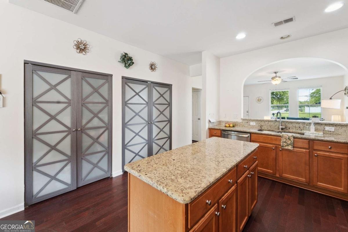 42 Westbourne Way Savannah - 7