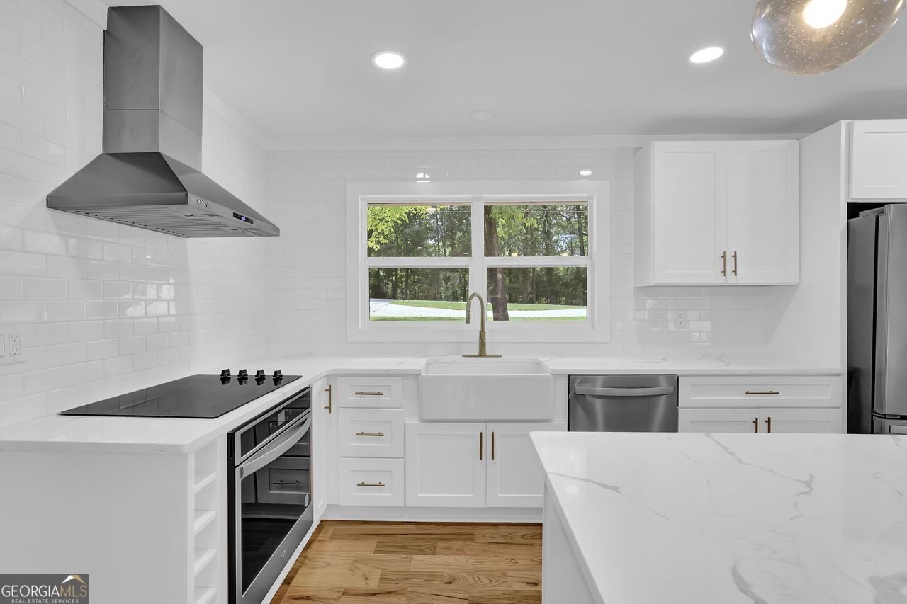 2210 Riverside Drive Gainesville - 38