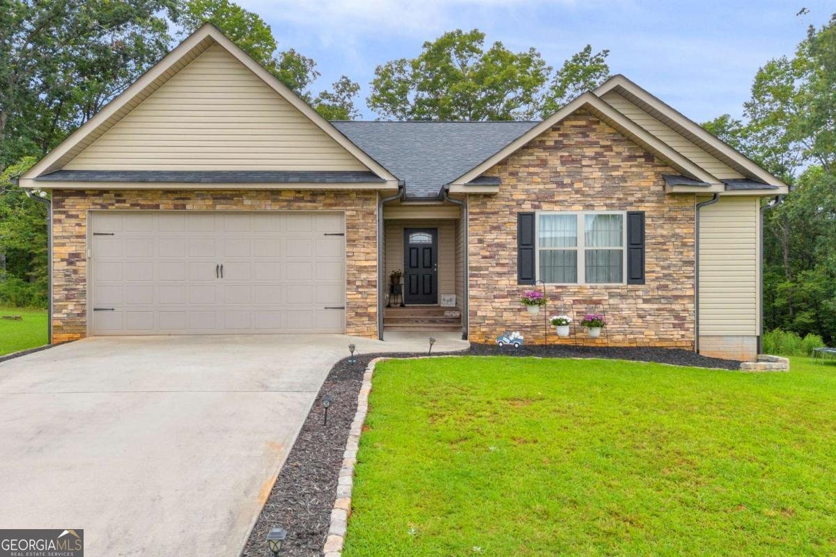134 Mills Crossing Court Demorest - 2