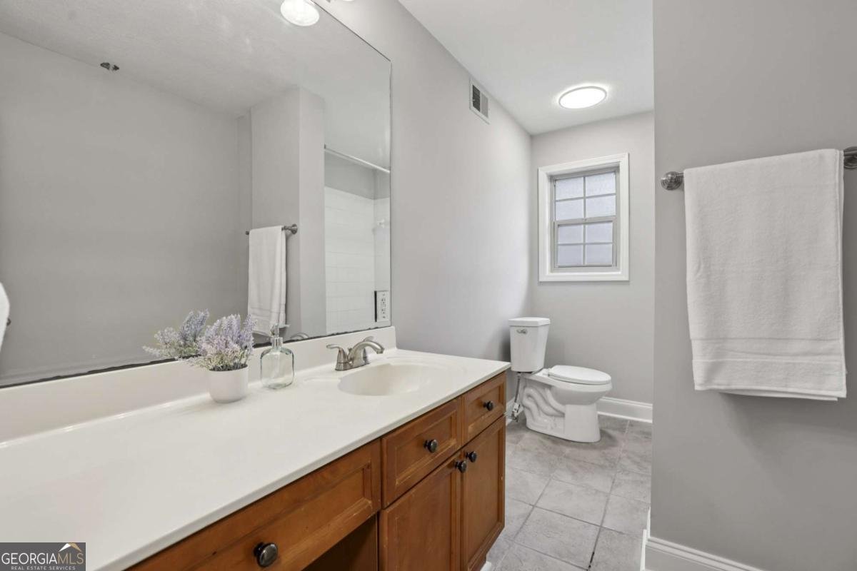 750 Dalrymple Road Atlanta - 1