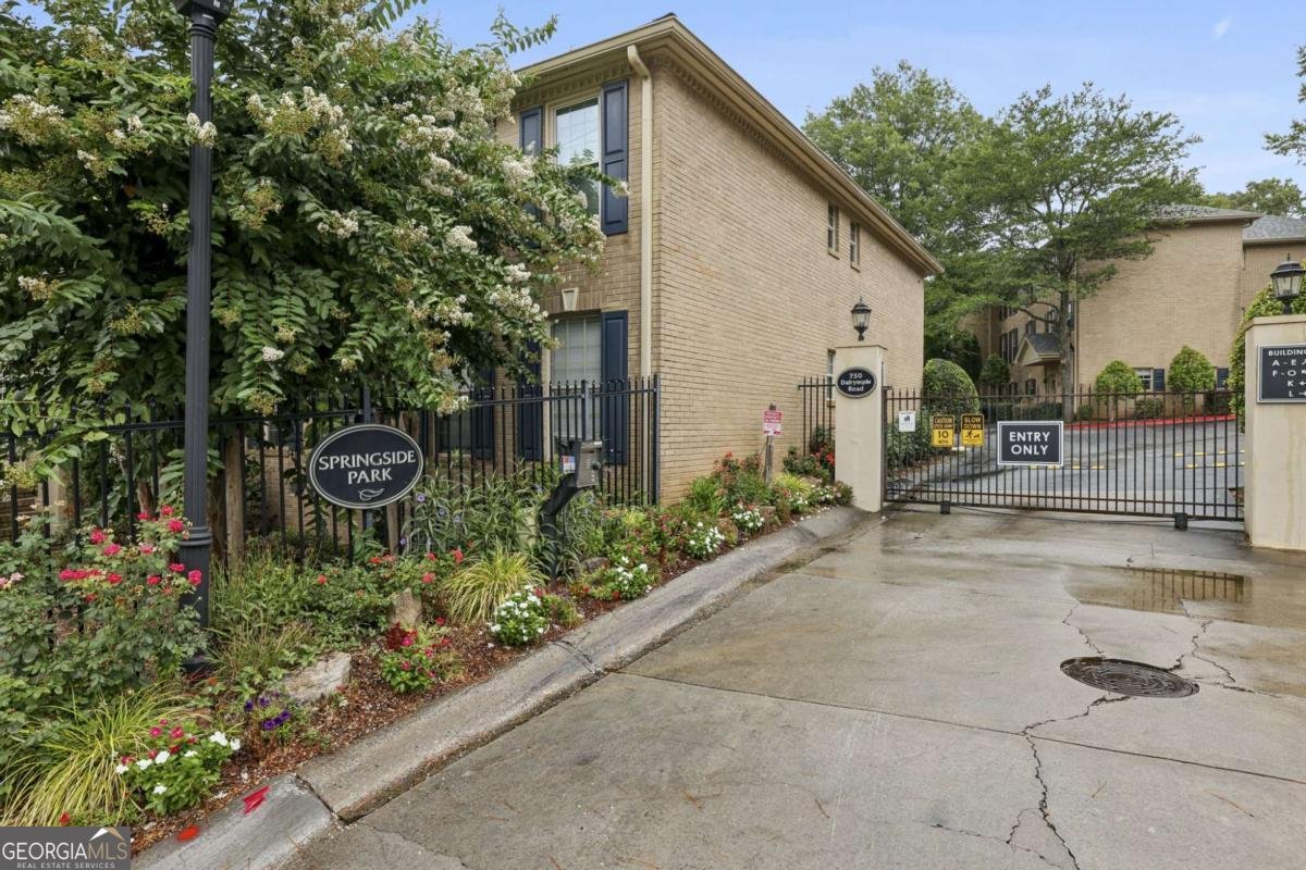 750 Dalrymple Road Atlanta - 5
