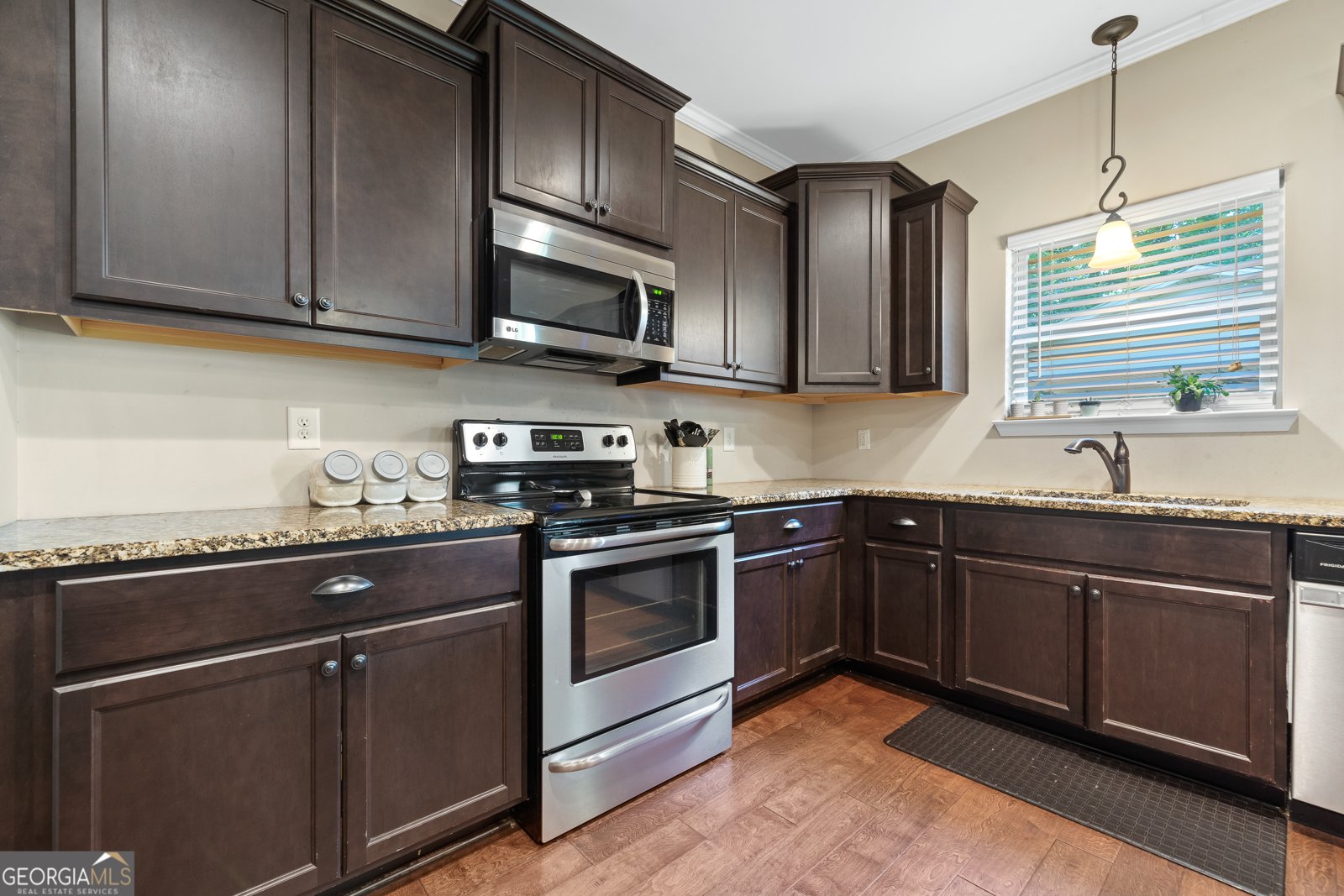 318 Walnut Grove Road Gray - 16