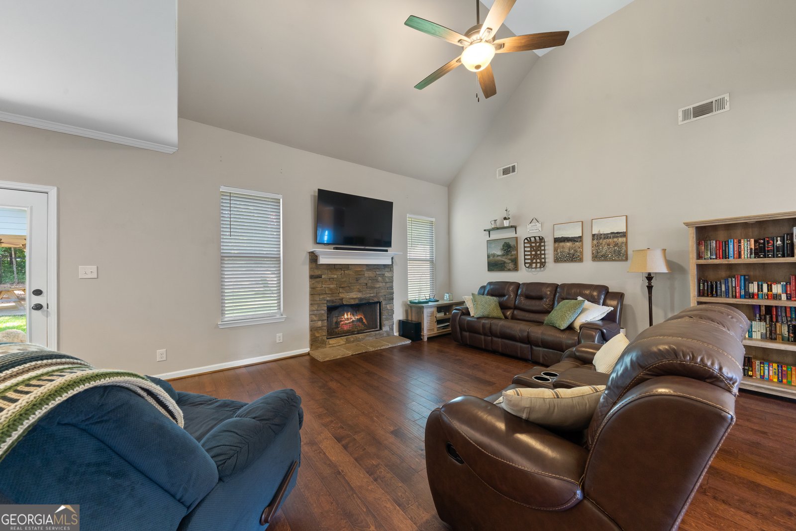 318 Walnut Grove Road Gray - 8