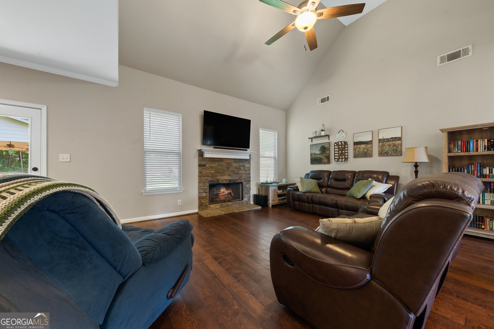 318 Walnut Grove Road Gray - 9