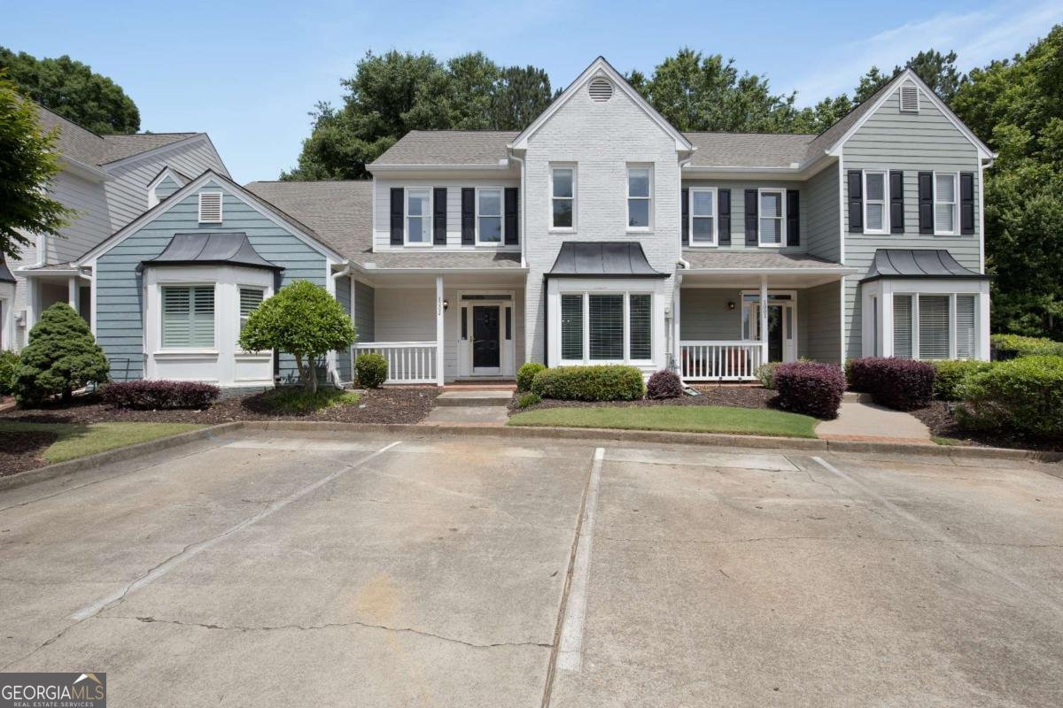 1002 Saddle Hill Marietta - 1