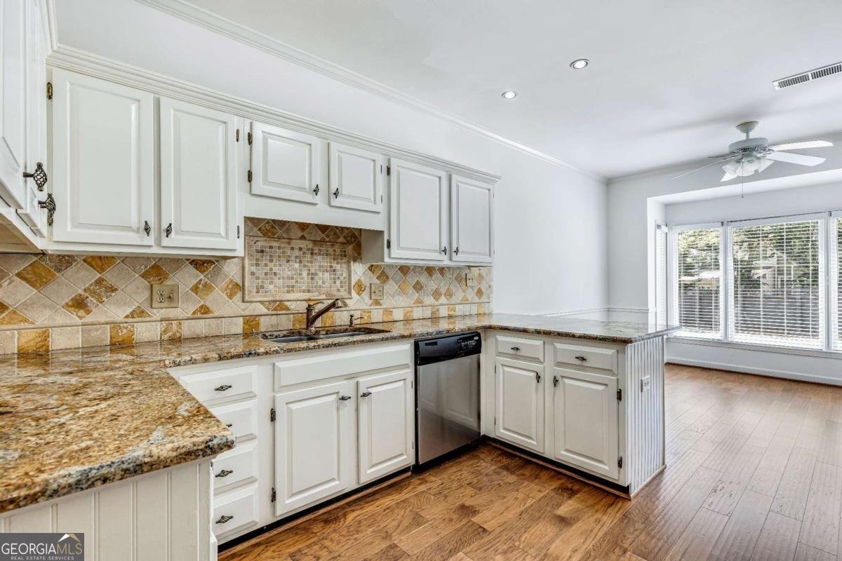 1002 Saddle Hill Marietta - 7