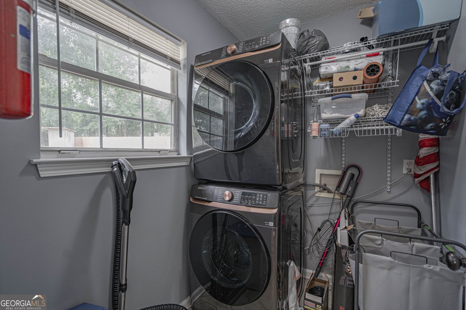 213 Doe Circle Springfield - 1