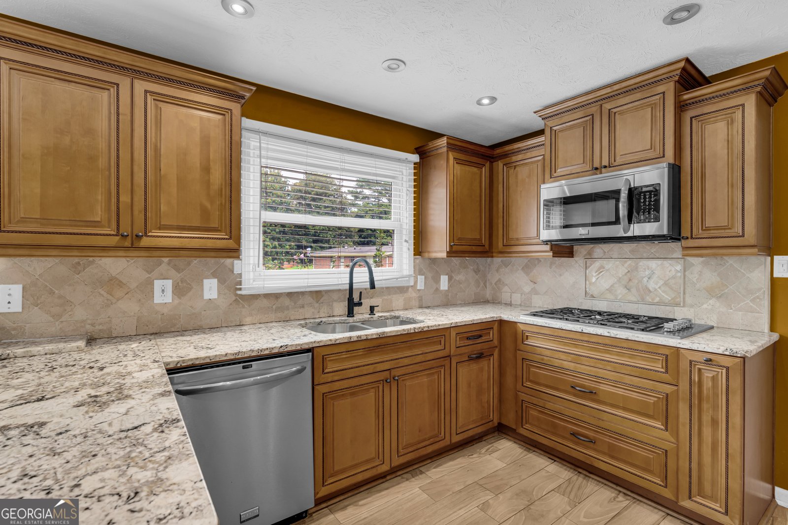 1542 Indian Creek Drive Stone Mountain - 10