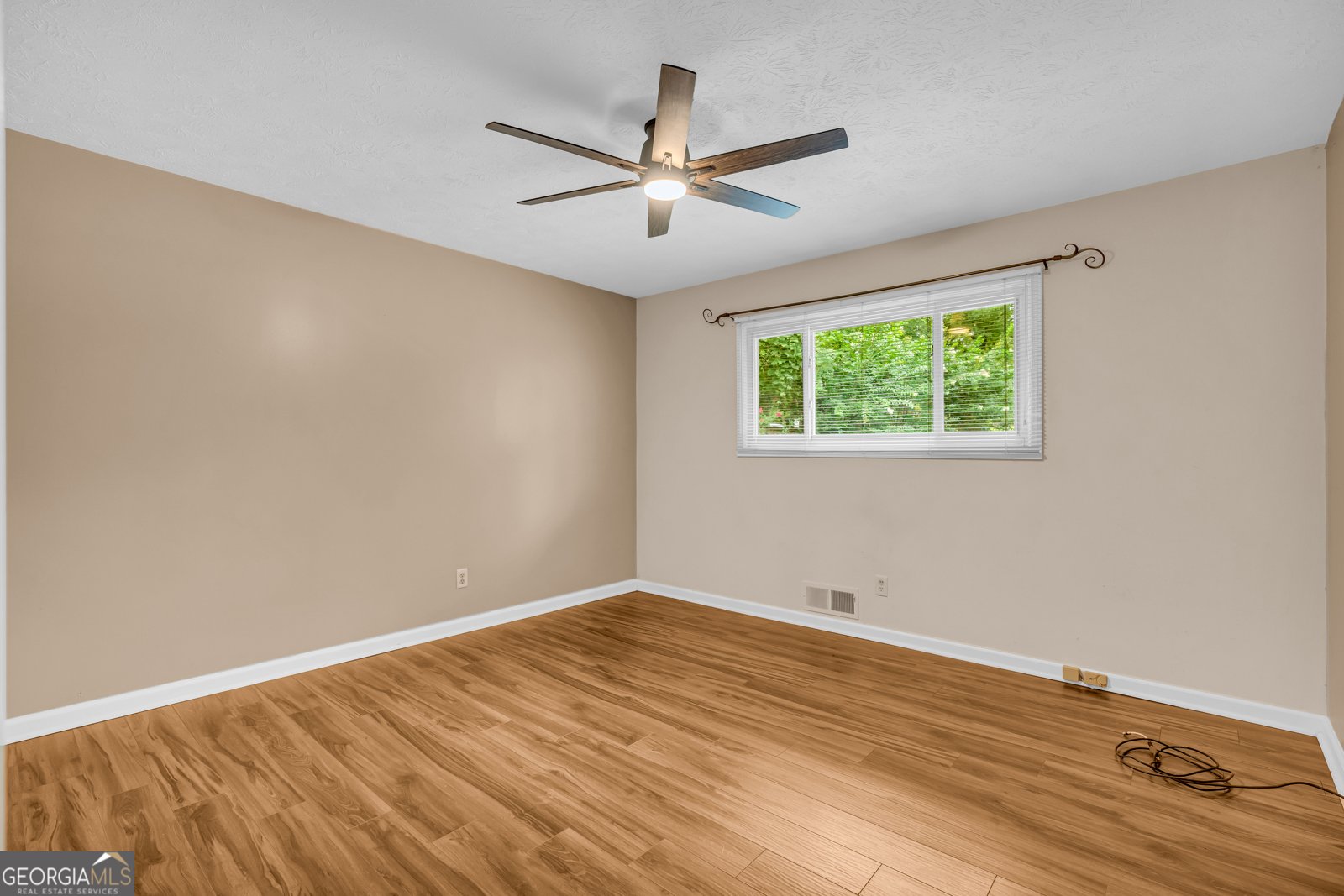 1542 Indian Creek Drive Stone Mountain - 30