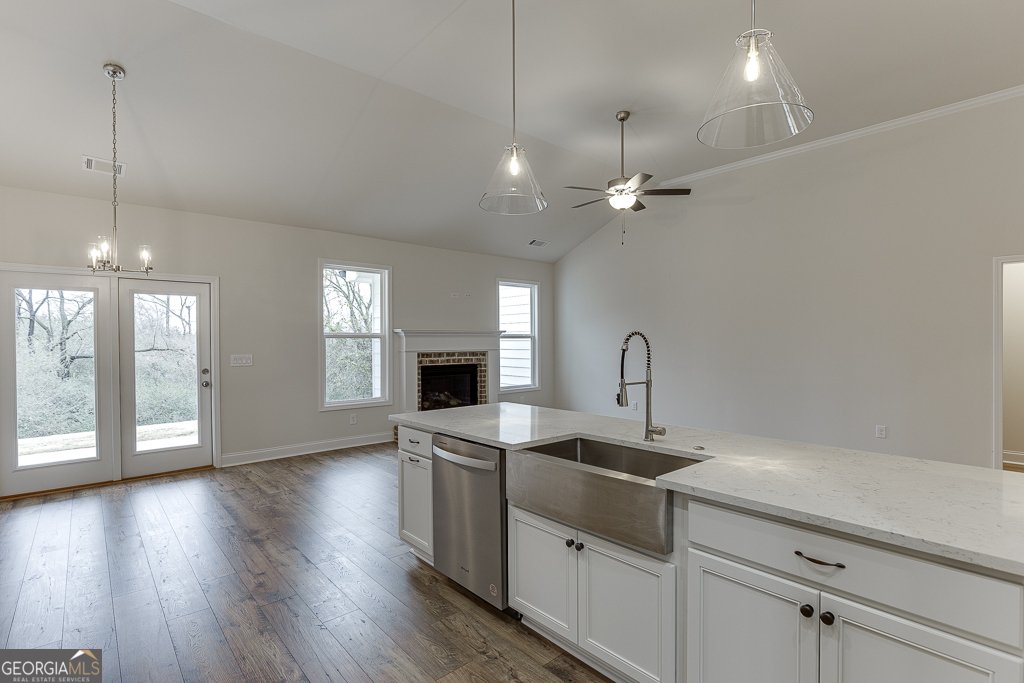 372 Glenside Drive Jefferson - 18