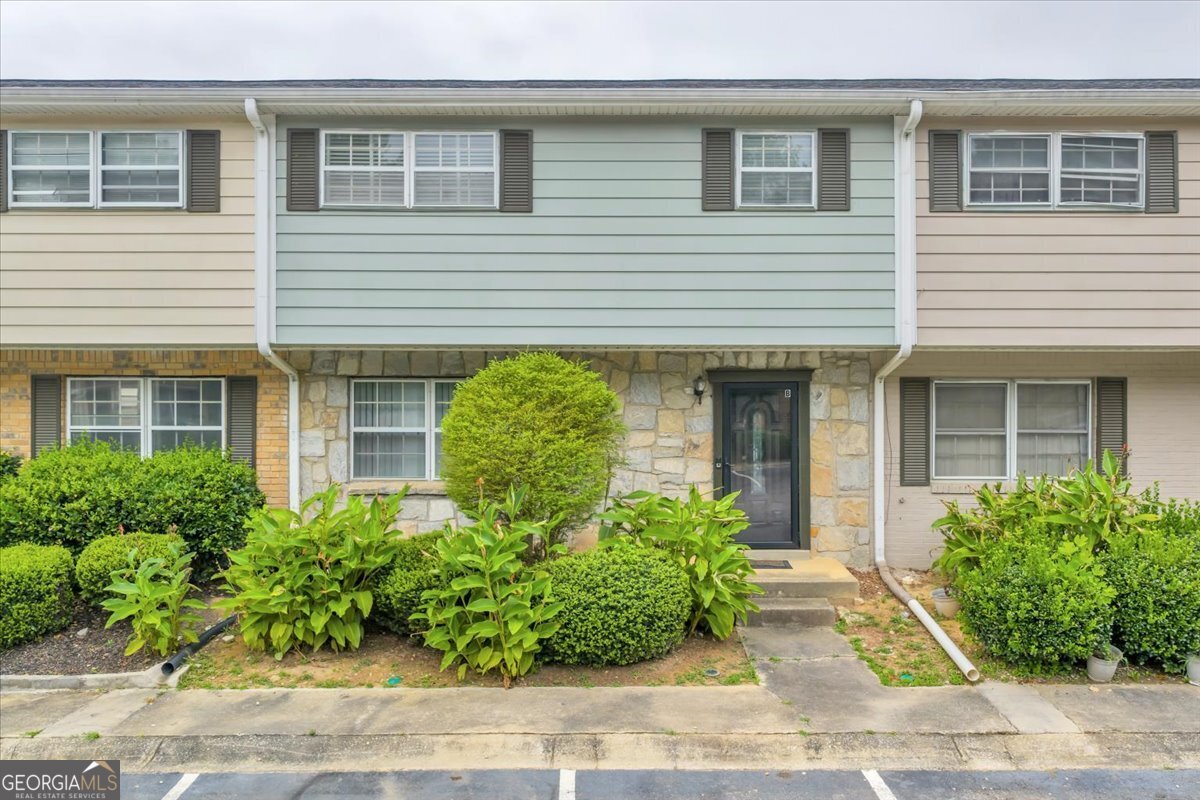 4701 Flat Shoals Union City - 1