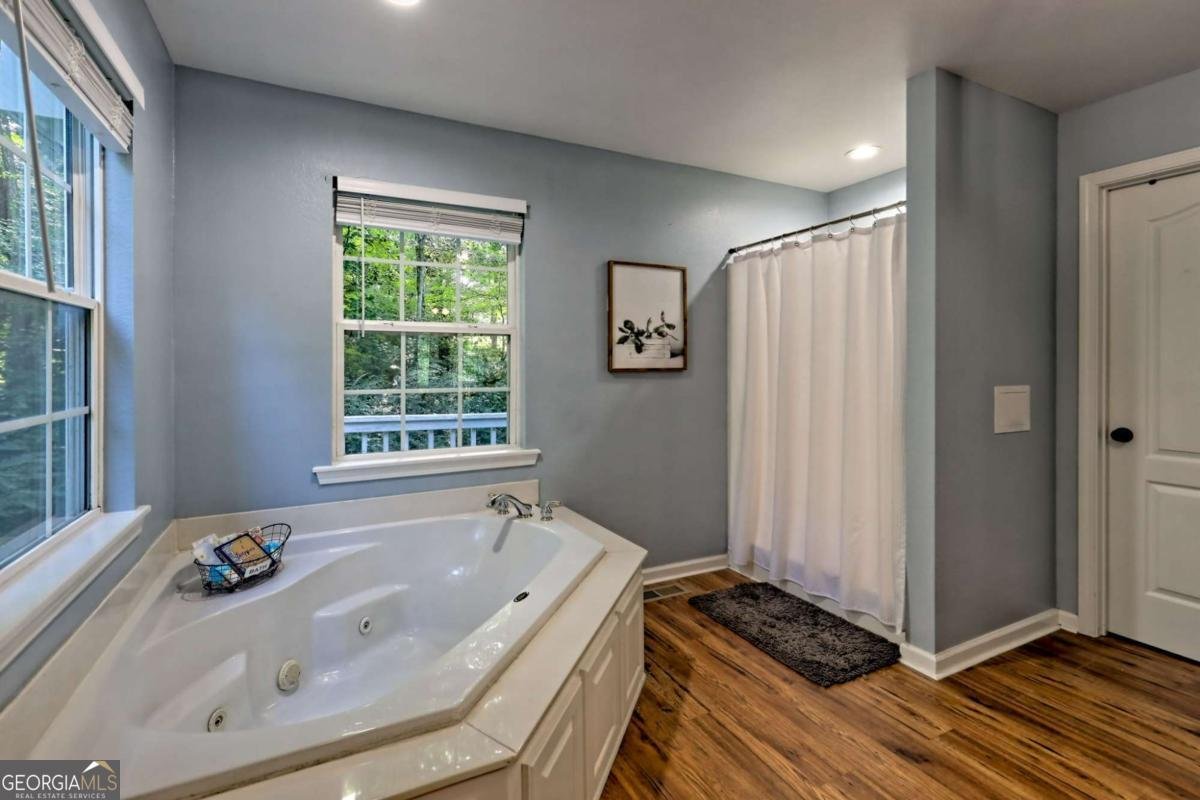 5221 Pine Crest Road Young Harris - 27