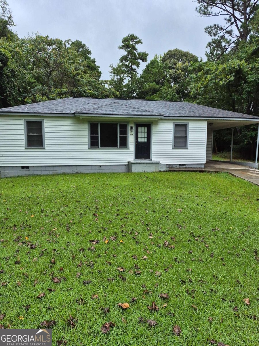 6006 Blackhawk Trail Mableton - 1