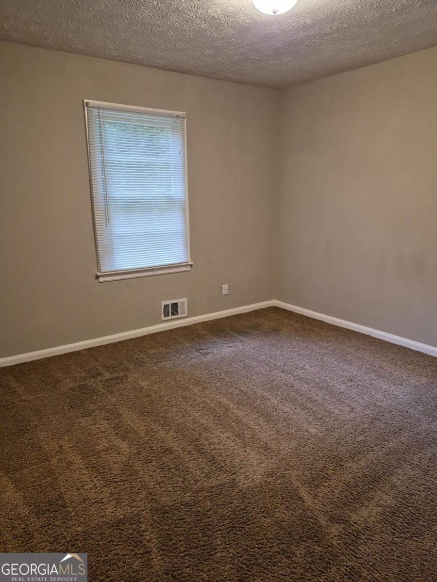 6006 Blackhawk Trail Mableton - 22
