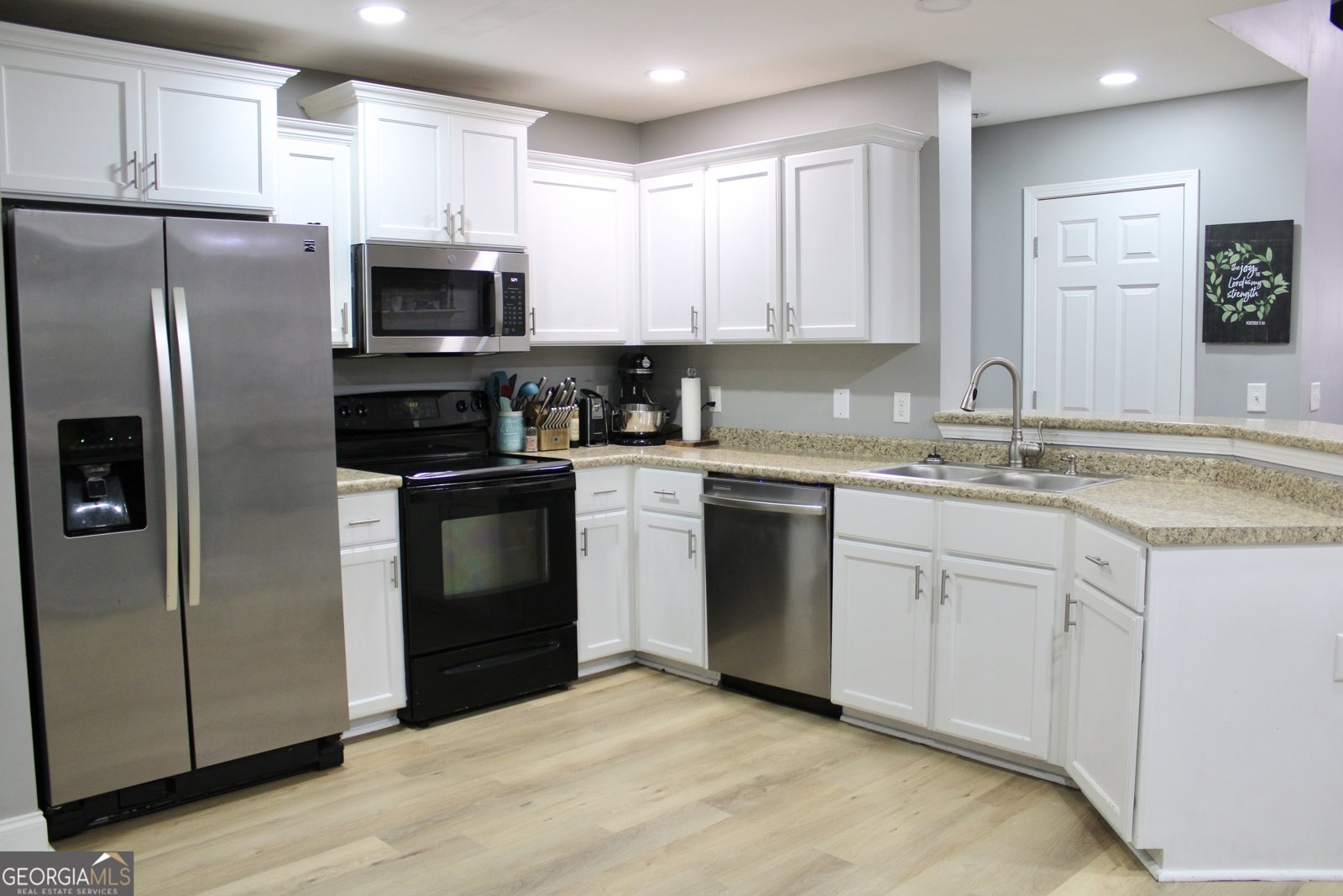 633 Hampstead Avenue Statesboro - 23