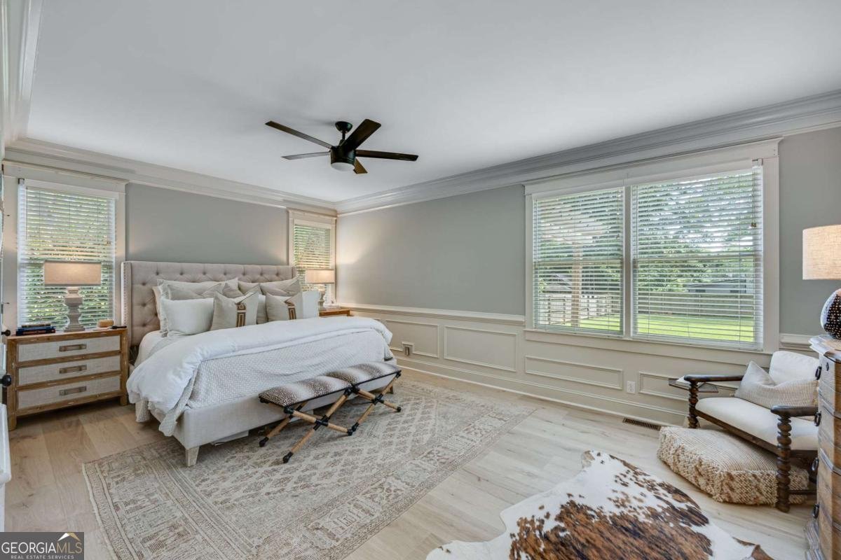 321 North Avenue Gainesville - 27