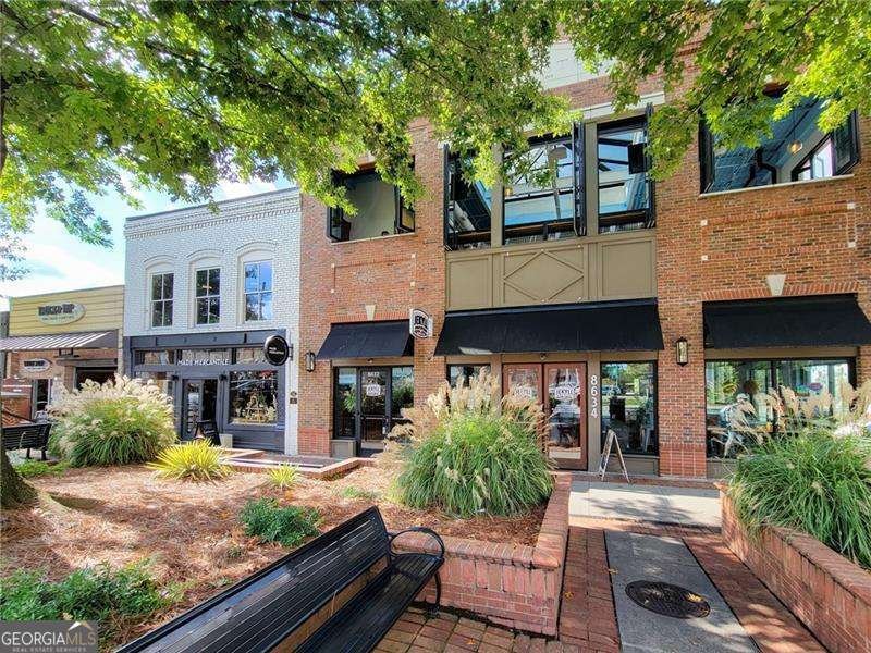 360 Chambers Street Woodstock - 10