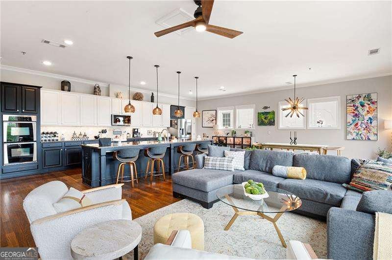 360 Chambers Street Woodstock - 17