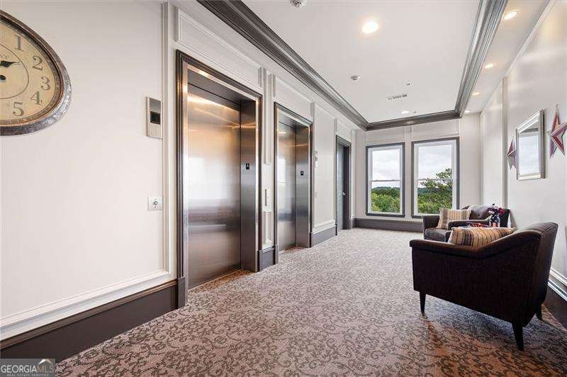 360 Chambers Street Woodstock - 2