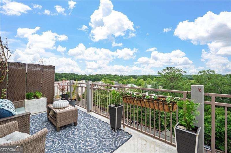 360 Chambers Street Woodstock - 44