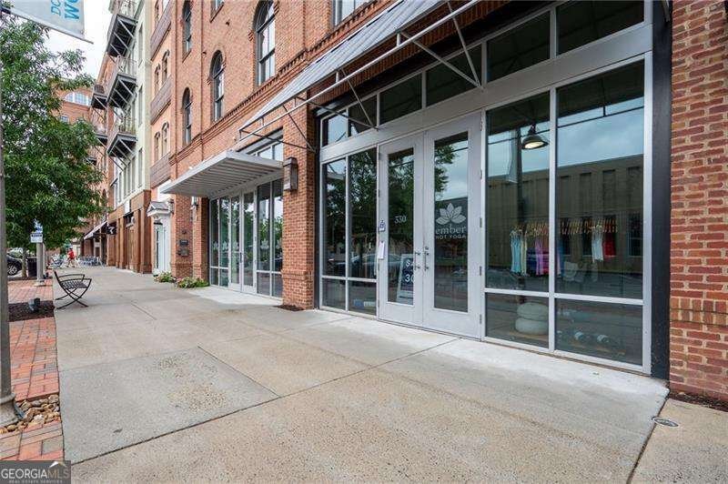 360 Chambers Street Woodstock - 5