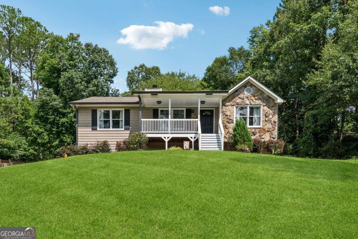 12 Ridge Court Cartersville - 1