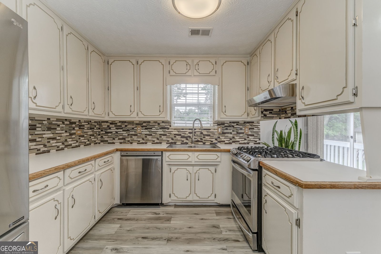 44 Poseidon Way Lawrenceville - 1