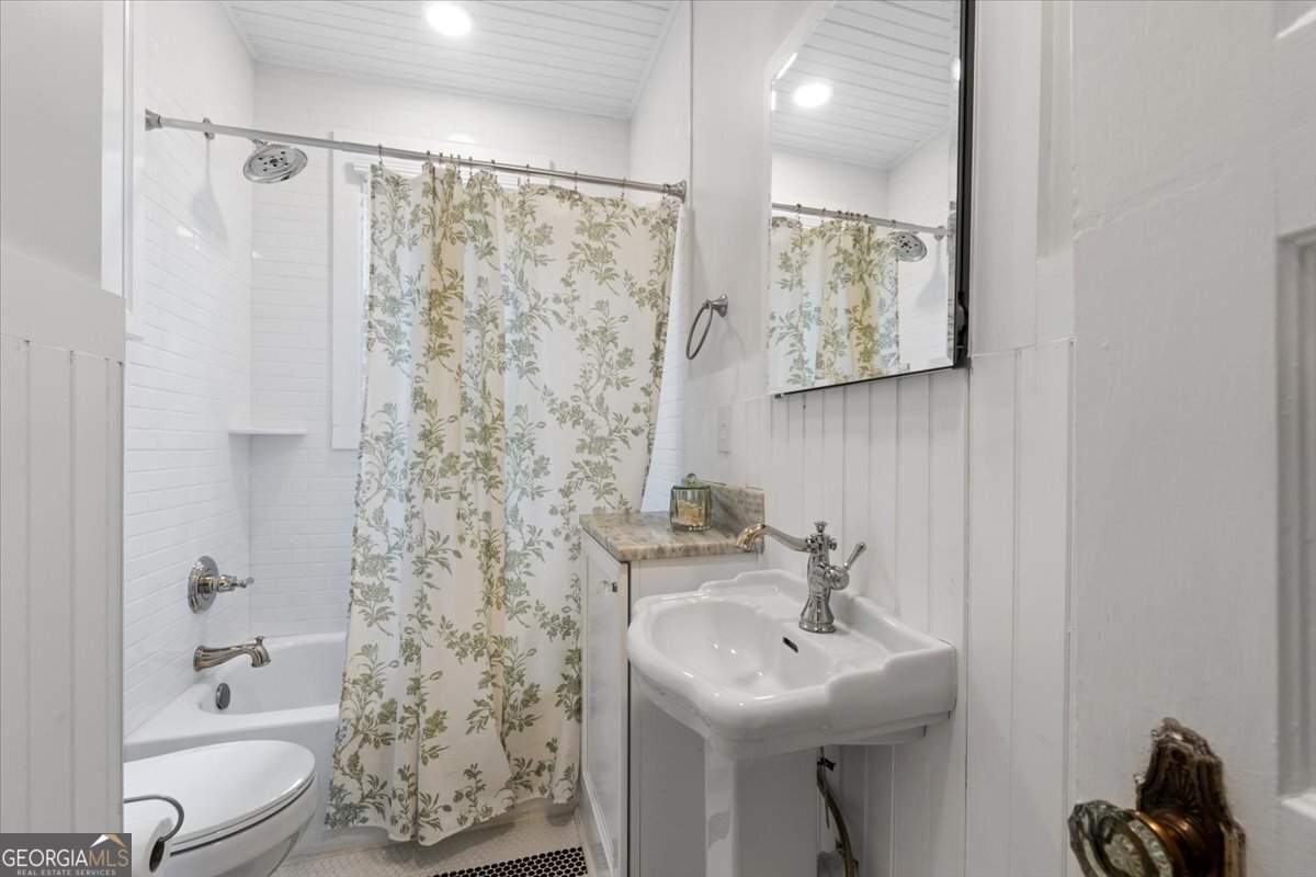 642 Billups Avenue Madison - 17