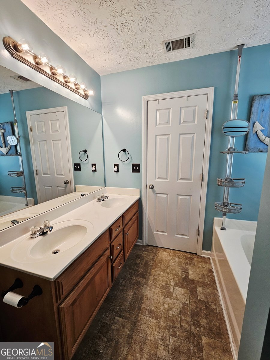 204 Sandstone Drive Hampton - 12