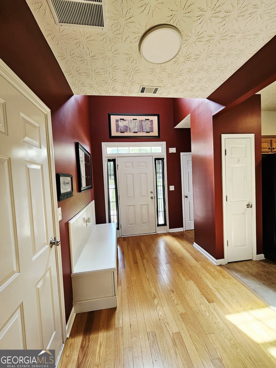 204 Sandstone Drive Hampton - 2