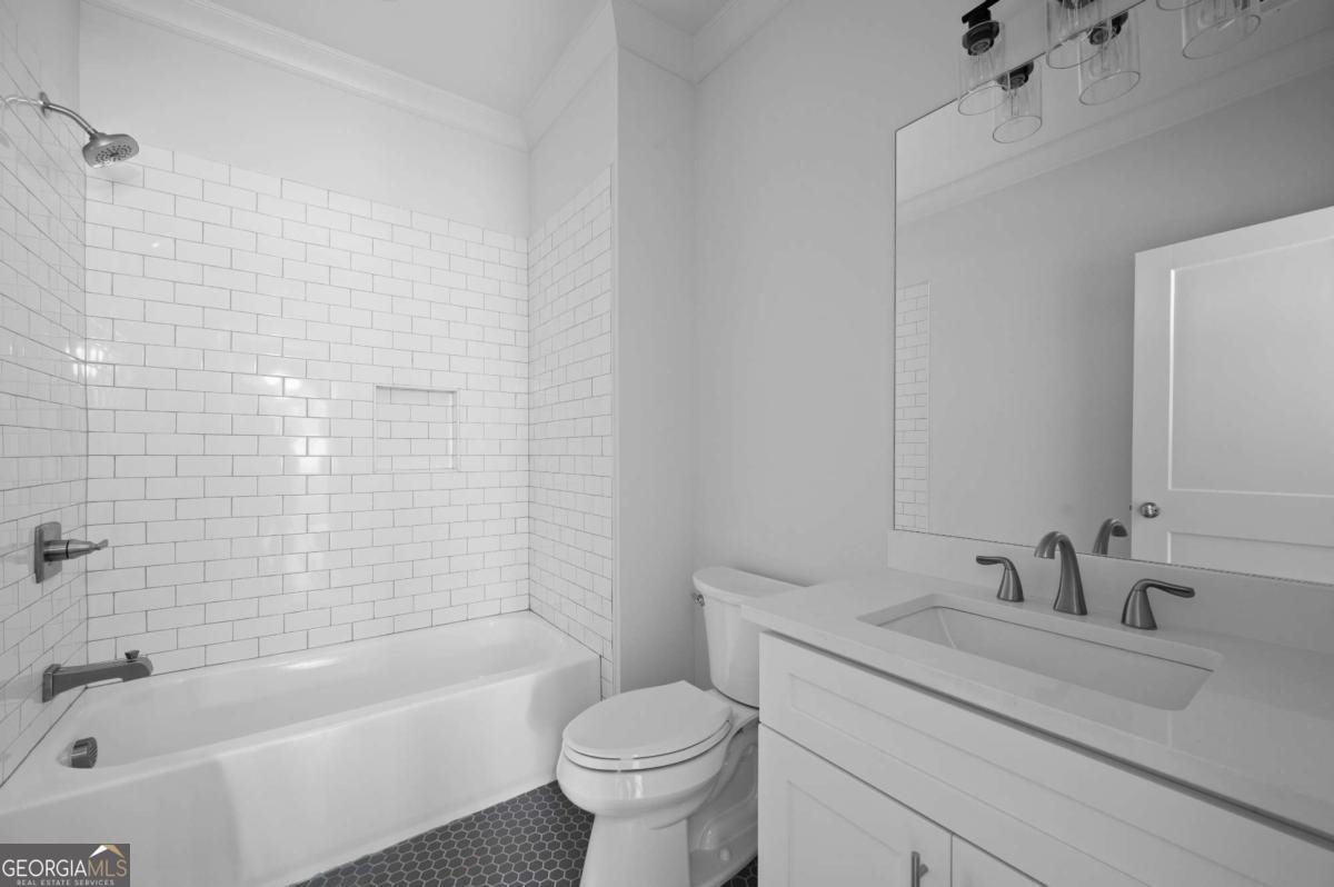 965 Boulevard Atlanta - 29