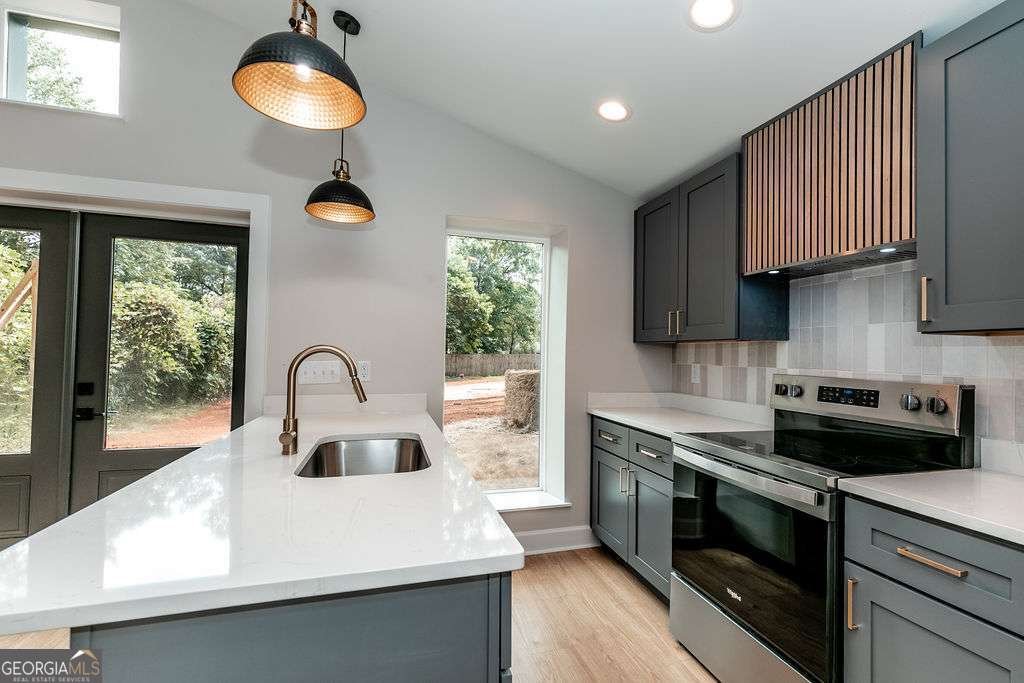 1628 Cecile Avenue Atlanta - 2