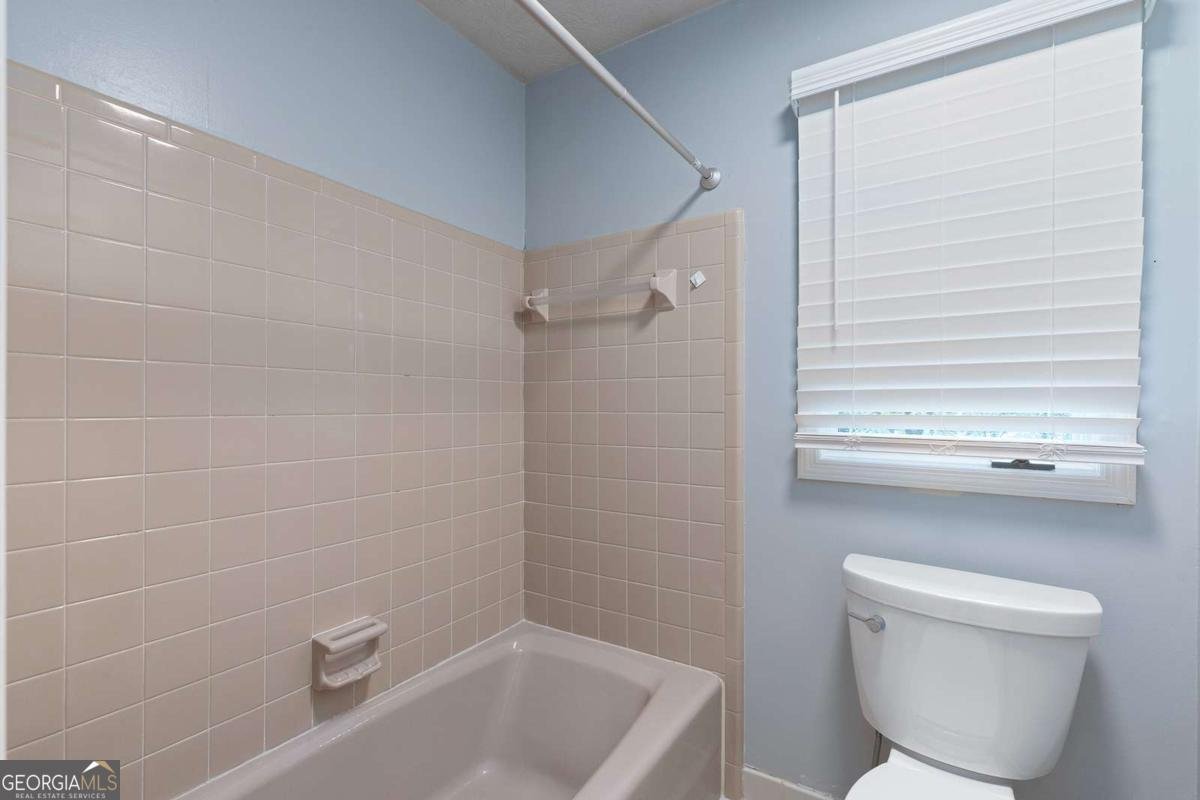 905 Hunterhill Drive Roswell - 25
